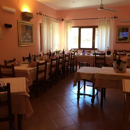Il Castello Otel 3*