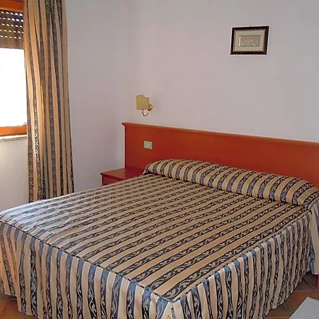 Il Castello 3*