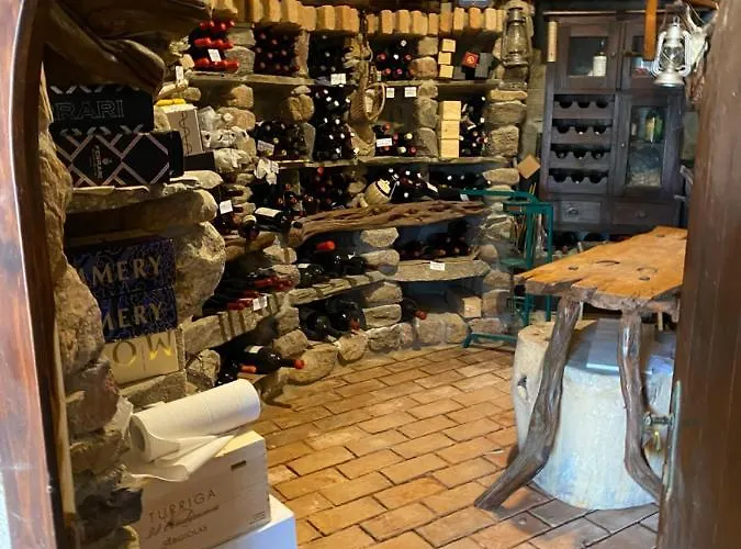 Il Castello 3* ヴィッラプッツ