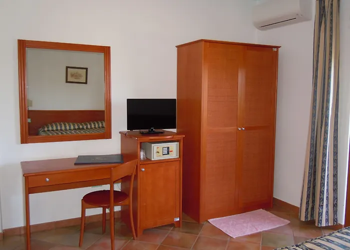 ホテル Il Castello 3*